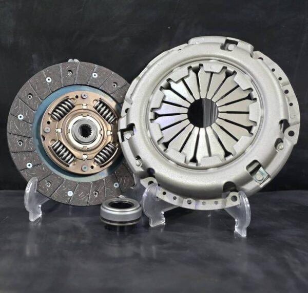 IMG-20251113-WA0023 دیسک و صفحه با صفحه کلاچ (هرینگتون) آکبند تیبا 215 (کیت کلاچ) شامل ساینا / کوییک / تیبا مدل 96 به بالا